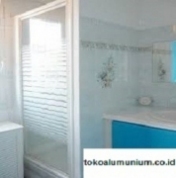 pintu kamar mandi aluminium bandung